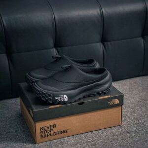 The North Face Never Stop Mule Black